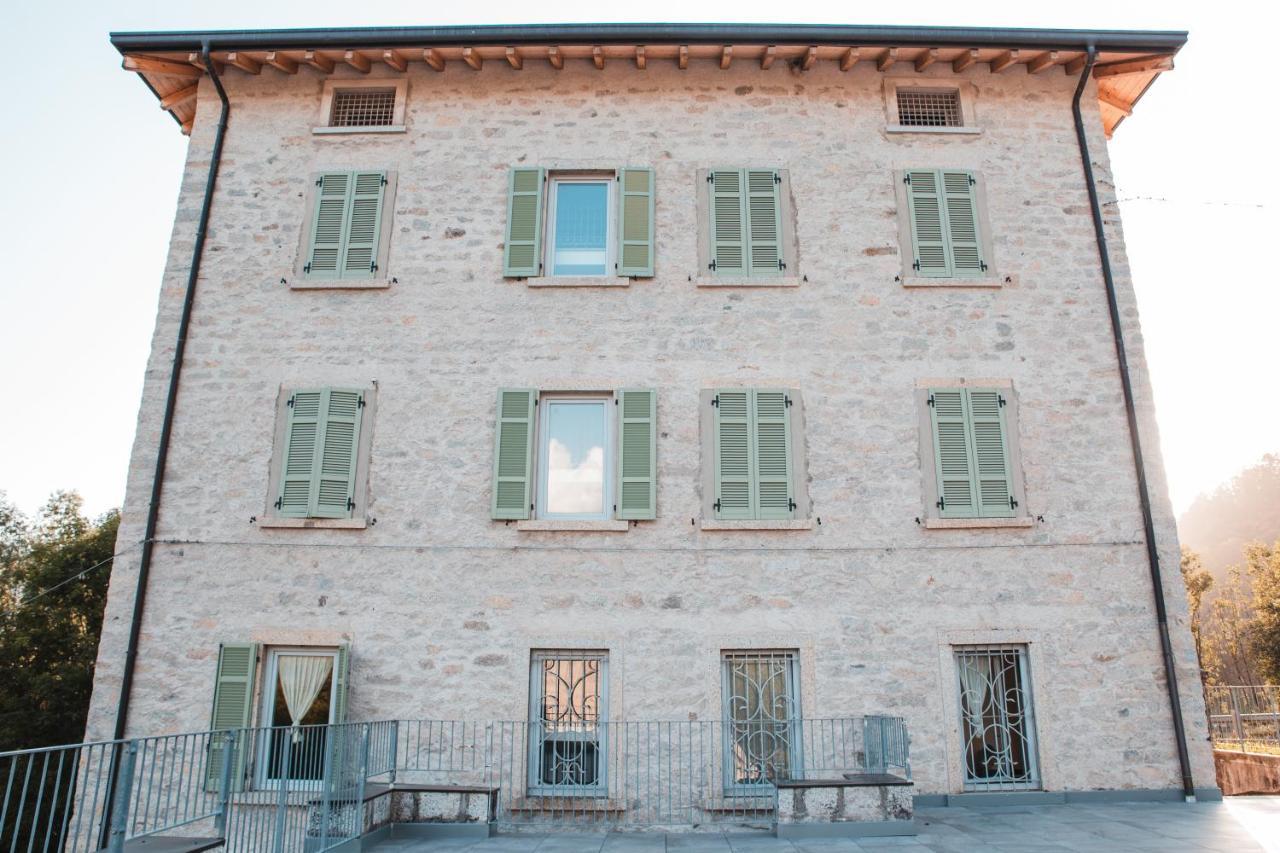 Хостел Casa Del Parco Adamello Cevo Екстер'єр фото